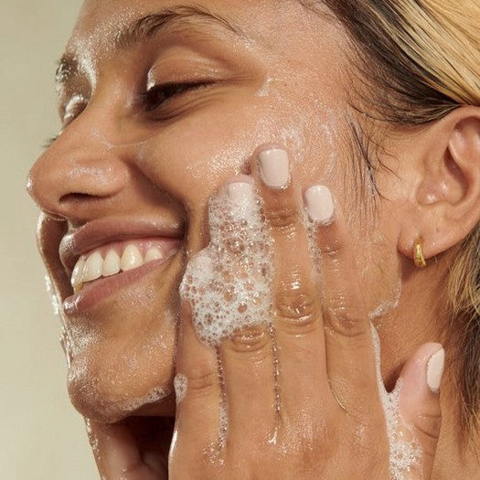 The Body Shop Seaweed Oil-Control Face Wash