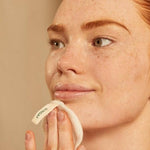 The Body Shop Aloe Soothing Cream Cleanser