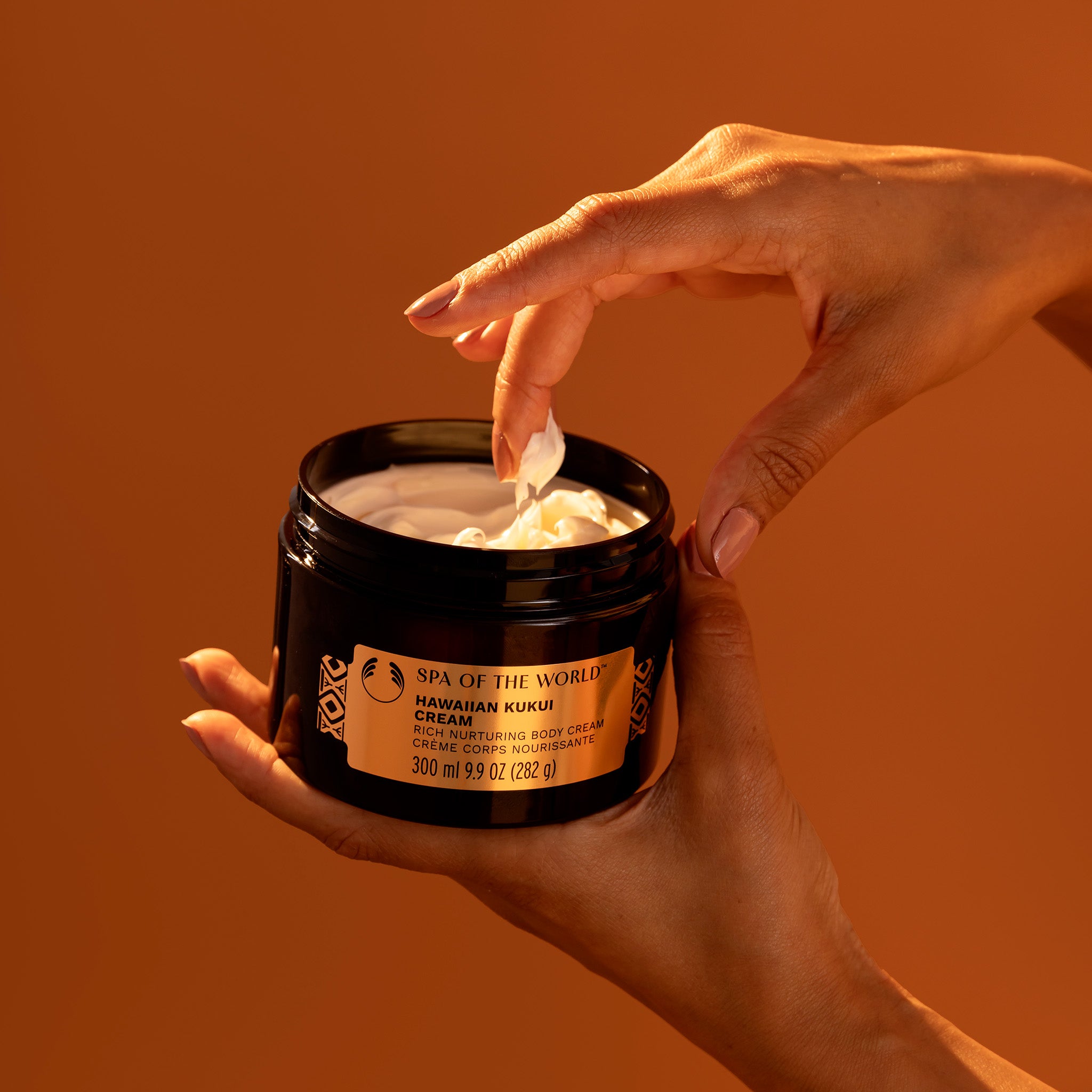 ボディクリーム THE BODY SHOP HAWAIIAN KUKUI CREAM 350ml The Body Shop Hawaiian Kukui Cream 350ml Spa Of The World