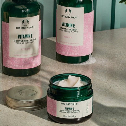 The Body Shop Vitamin E Cream Cleanser